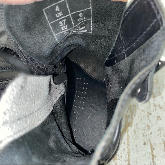 Blake 3 strap buckle boots - Picture 11 of 12